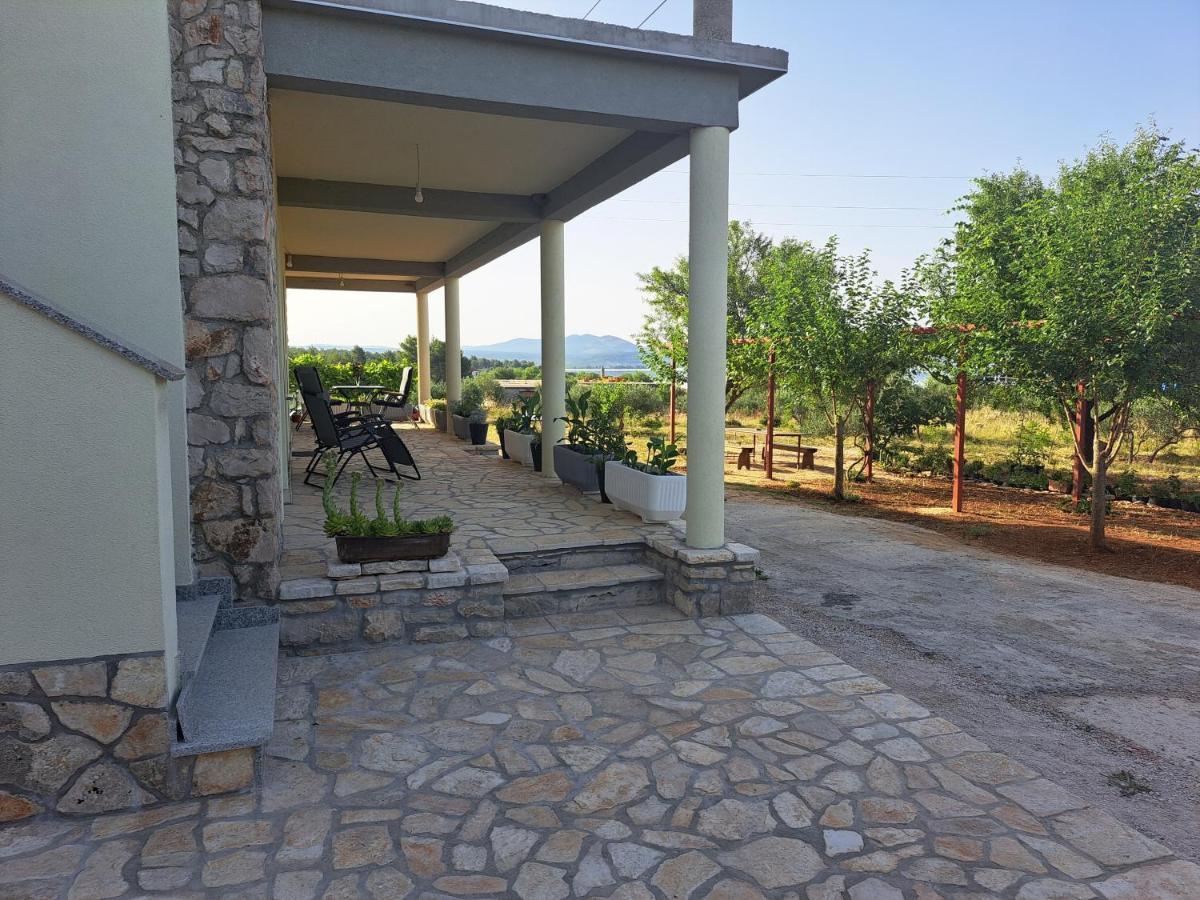 Apartments Marella Skradin Exterior photo